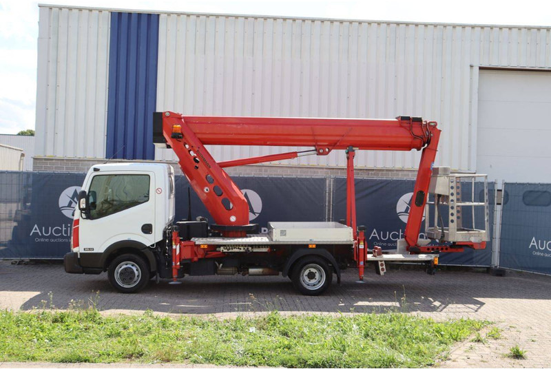 Nissan 35.12 / Ruthmann STEIGER TBR 220 - Vrachtwagen hoogwerker: afbeelding 2 Nissan 35.12 / Ruthmann STEIGER TBR 220 - Vrachtwagen hoogwerker: afbeelding 2