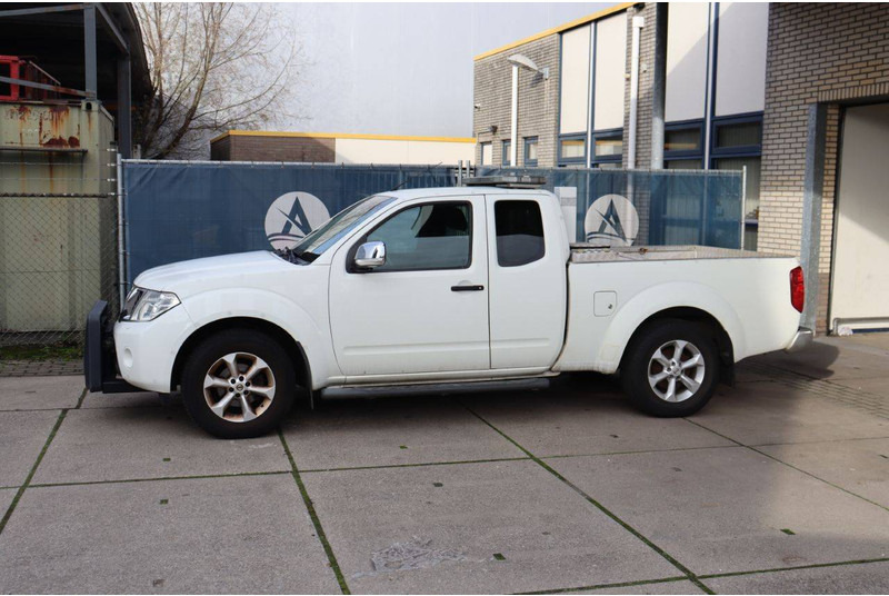 Nissan Navara NISSAN NAVARA - Personenwagen: afbeelding 1 Nissan Navara NISSAN NAVARA - Personenwagen: afbeelding 1