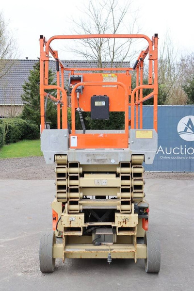 OSHKOSH 3246ES - Schaarlift: afbeelding 4 OSHKOSH 3246ES - Schaarlift: afbeelding 4
