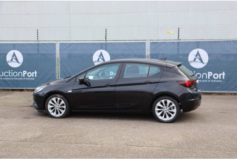 Opel Astra - Sedan: afbeelding 3 Opel Astra - Sedan: afbeelding 3