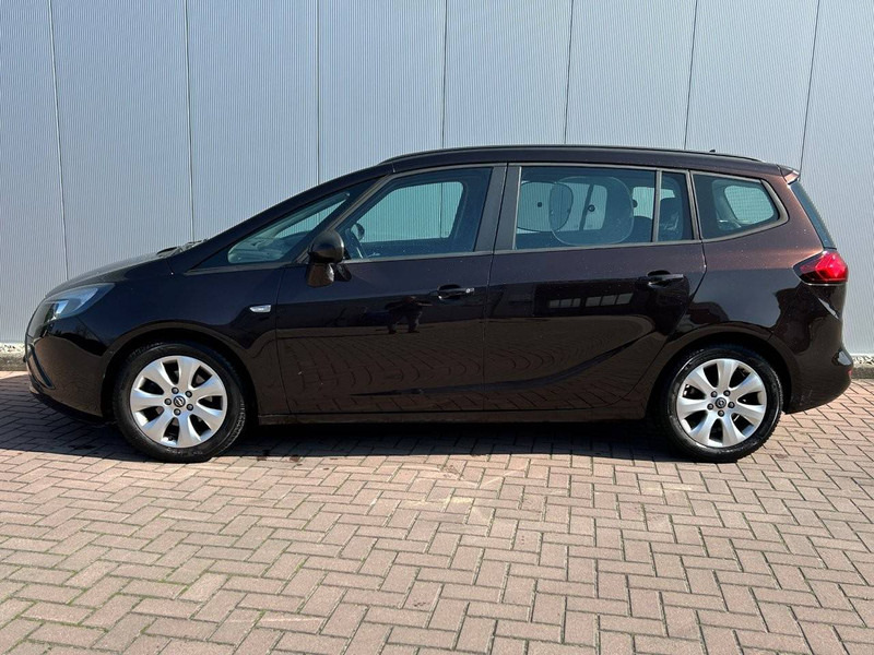 Opel Zafira 1.4 Tourer Business+ - Personenwagen: afbeelding 2 Opel Zafira 1.4 Tourer Business+ - Personenwagen: afbeelding 2