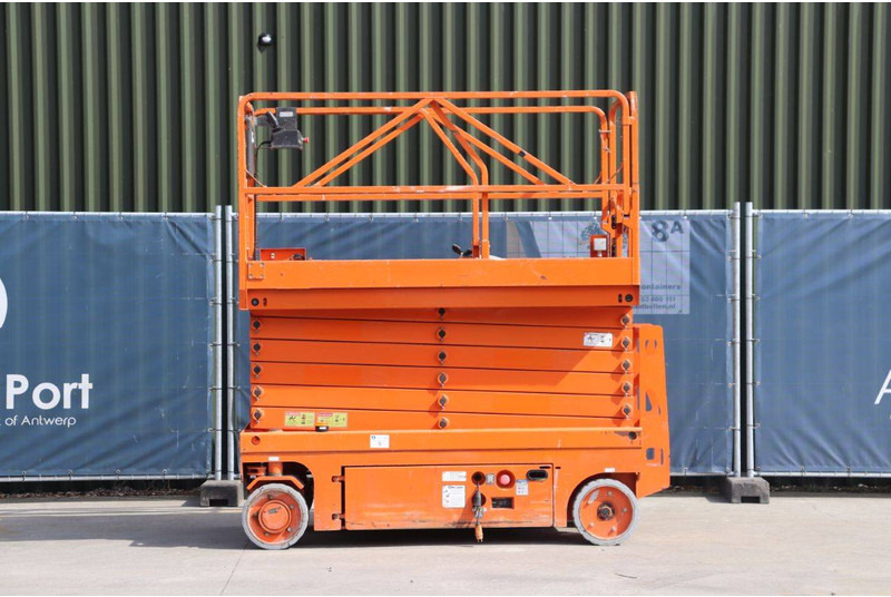 PB PB S140-12EC - Schaarlift: afbeelding 2 PB PB S140-12EC - Schaarlift: afbeelding 2