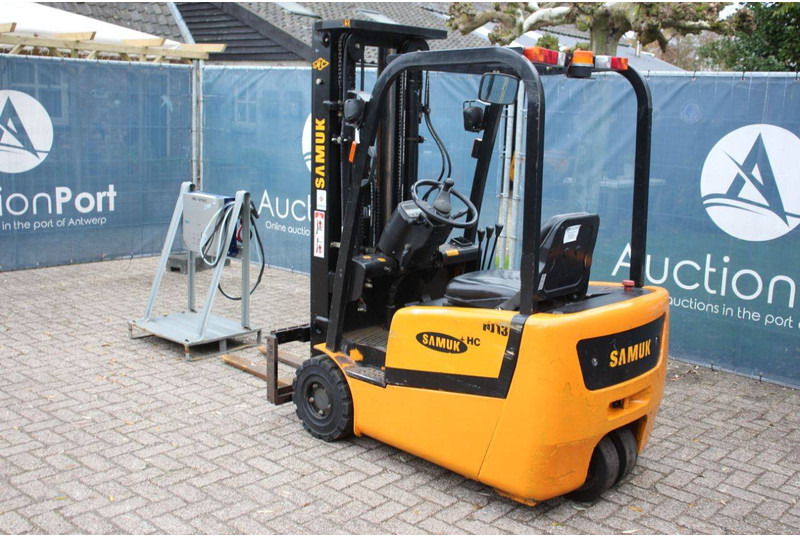 Samuk HJ13 - Elektrische heftruck: afbeelding 3 Samuk HJ13 - Elektrische heftruck: afbeelding 3