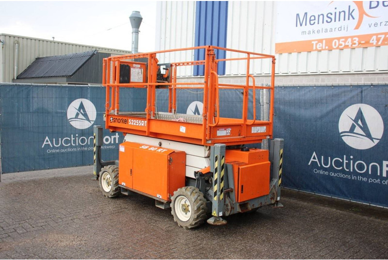 Snorkel S2255RT - Schaarlift: afbeelding 3 Snorkel S2255RT - Schaarlift: afbeelding 3