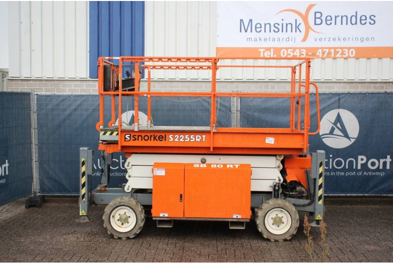 Snorkel S2255RT - Schaarlift: afbeelding 2 Snorkel S2255RT - Schaarlift: afbeelding 2