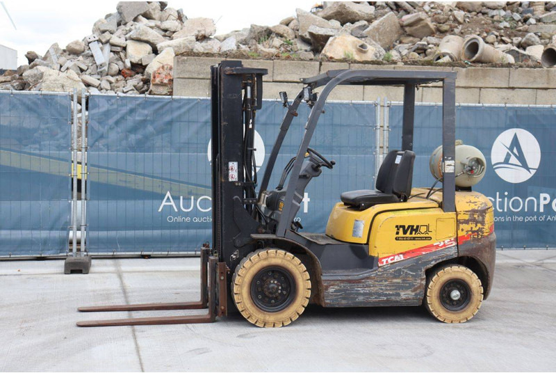TCM TCM-FG25T-3 - LPG heftruck: afbeelding 1 TCM TCM-FG25T-3 - LPG heftruck: afbeelding 1