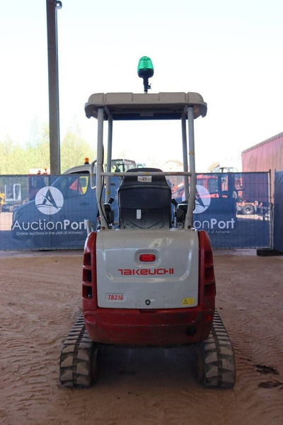 Takeuchi TB216 - Minigraafmachine: afbeelding 4 Takeuchi TB216 - Minigraafmachine: afbeelding 4