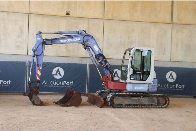 Takeuchi TB80FR - Rupsgraafmachine: afbeelding 1 Takeuchi TB80FR - Rupsgraafmachine: afbeelding 1
