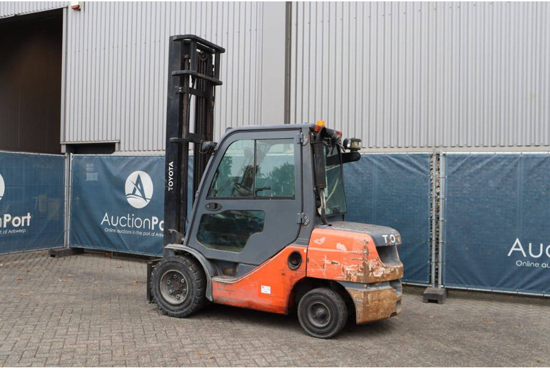 Toyota 02-8FDJF35 - Diesel heftruck: afbeelding 3 Toyota 02-8FDJF35 - Diesel heftruck: afbeelding 3