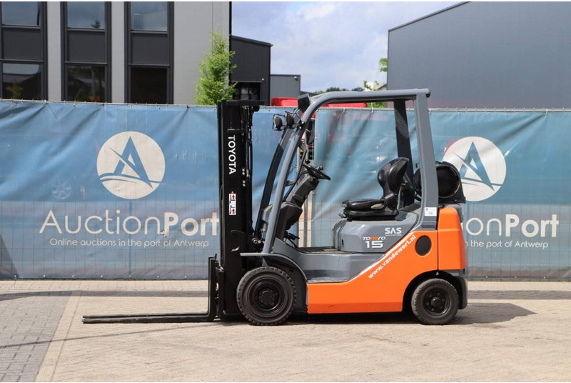 Toyota 02-8FGF18 - LPG heftruck: afbeelding 1 Toyota 02-8FGF18 - LPG heftruck: afbeelding 1