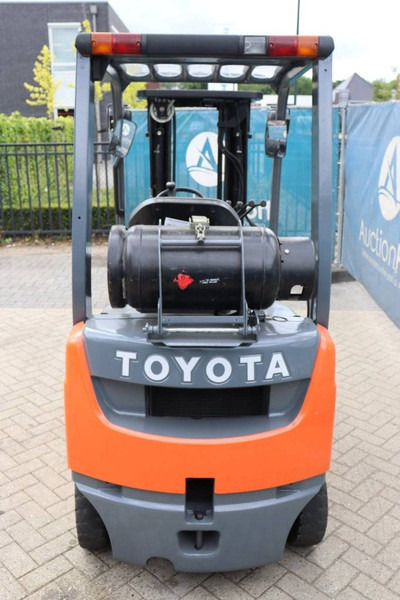 Toyota 02-8FGF18 - LPG heftruck: afbeelding 5 Toyota 02-8FGF18 - LPG heftruck: afbeelding 5