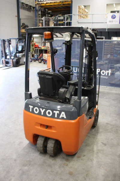 Toyota 8FBE15T - Elektrische heftruck: afbeelding 5 Toyota 8FBE15T - Elektrische heftruck: afbeelding 5
