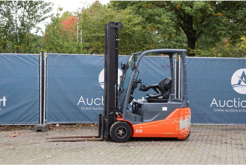 Toyota 8FBE20T - Elektrische heftruck: afbeelding 1 Toyota 8FBE20T - Elektrische heftruck: afbeelding 1