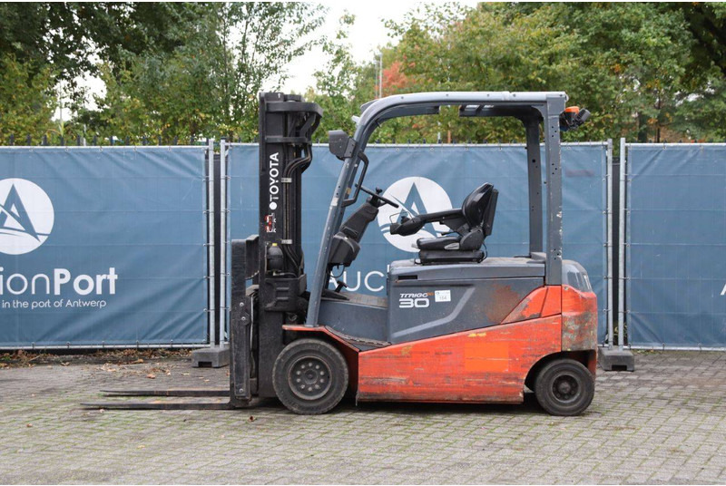 Toyota 8FBMT30 - Elektrische heftruck: afbeelding 2 Toyota 8FBMT30 - Elektrische heftruck: afbeelding 2
