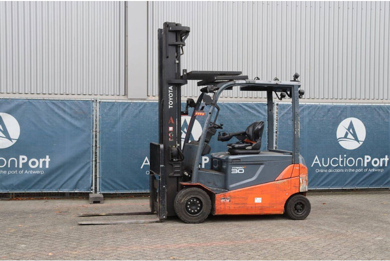 Toyota 8FBMT30 - Elektrische heftruck: afbeelding 1 Toyota 8FBMT30 - Elektrische heftruck: afbeelding 1