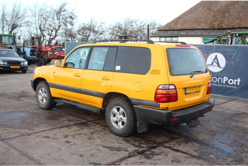 Toyota Land Cruiser 100 4.2TD AUT+SRW - SUV: afbeelding 3 Toyota Land Cruiser 100 4.2TD AUT+SRW - SUV: afbeelding 3
