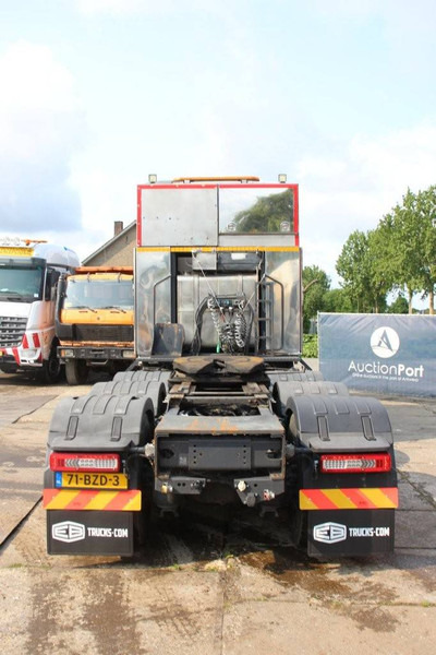 Volvo FH16 - Chassis vrachtwagen: afbeelding 4 Volvo FH16 - Chassis vrachtwagen: afbeelding 4