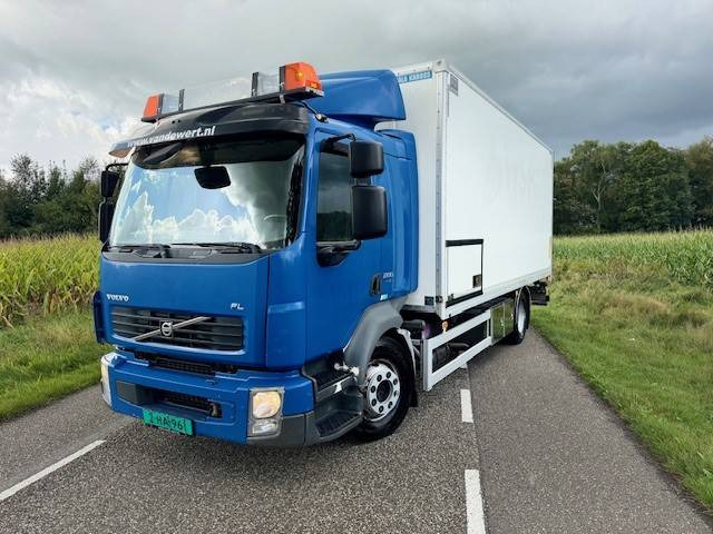 Volvo FL280 - Bestelwagen gesloten laadbak: afbeelding 1 Volvo FL280 - Bestelwagen gesloten laadbak: afbeelding 1
