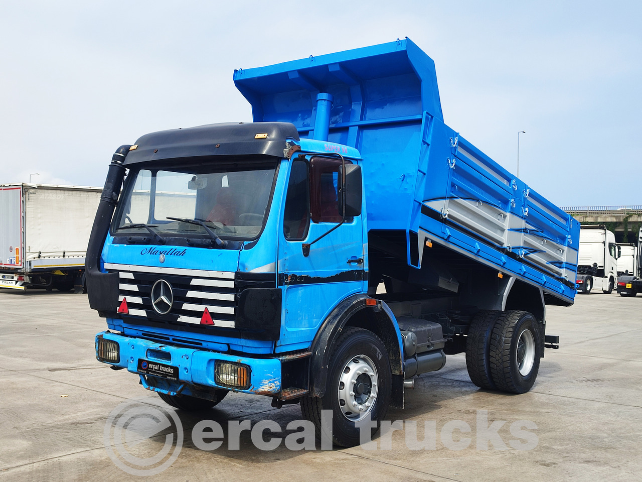 MERCEDES-BENZ 1998 AXOR 1821 - 4X2 - TİPPER TRUCK - Kipper vrachtwagen: afbeelding 1 MERCEDES-BENZ 1998 AXOR 1821 - 4X2 - TİPPER TRUCK - Kipper vrachtwagen: afbeelding 1