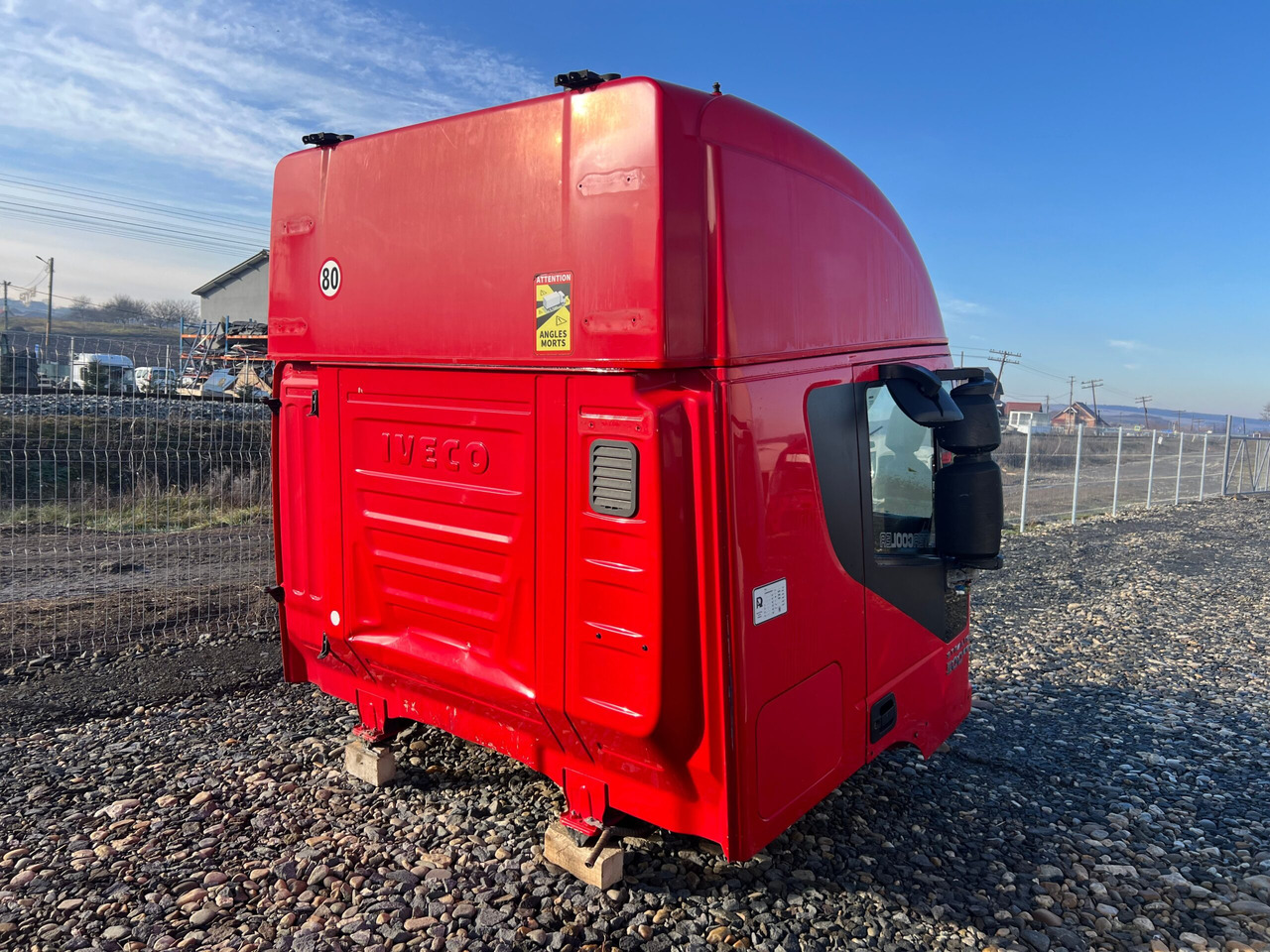 CABINA IVECO STRALIS HI-WAY - Cabine voor Vrachtwagen: afbeelding 4 CABINA IVECO STRALIS HI-WAY - Cabine voor Vrachtwagen: afbeelding 4