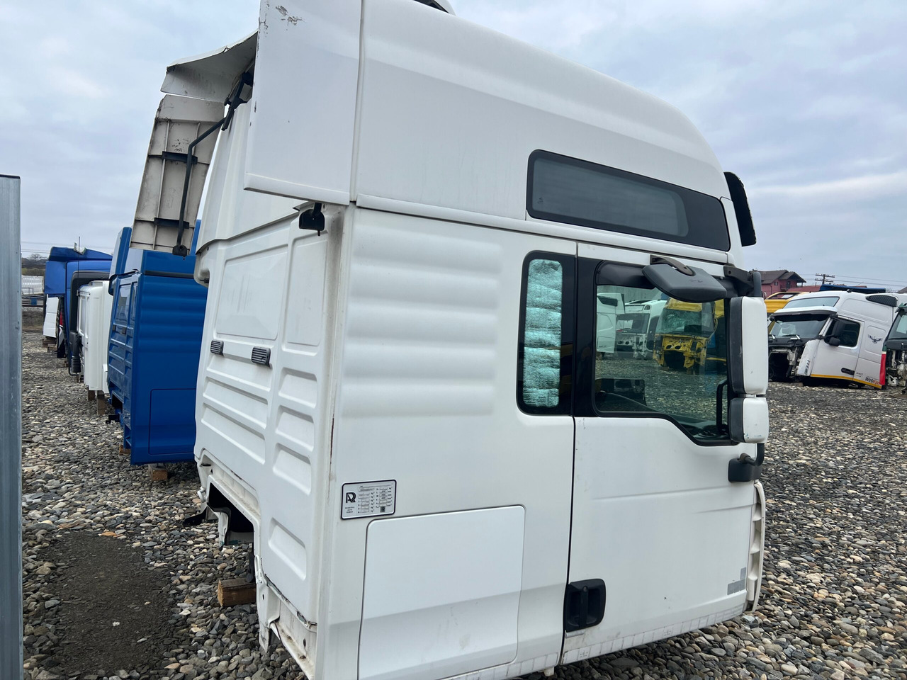 CABINA MAN TGA XXL - Cabine voor Vrachtwagen: afbeelding 5 CABINA MAN TGA XXL - Cabine voor Vrachtwagen: afbeelding 5