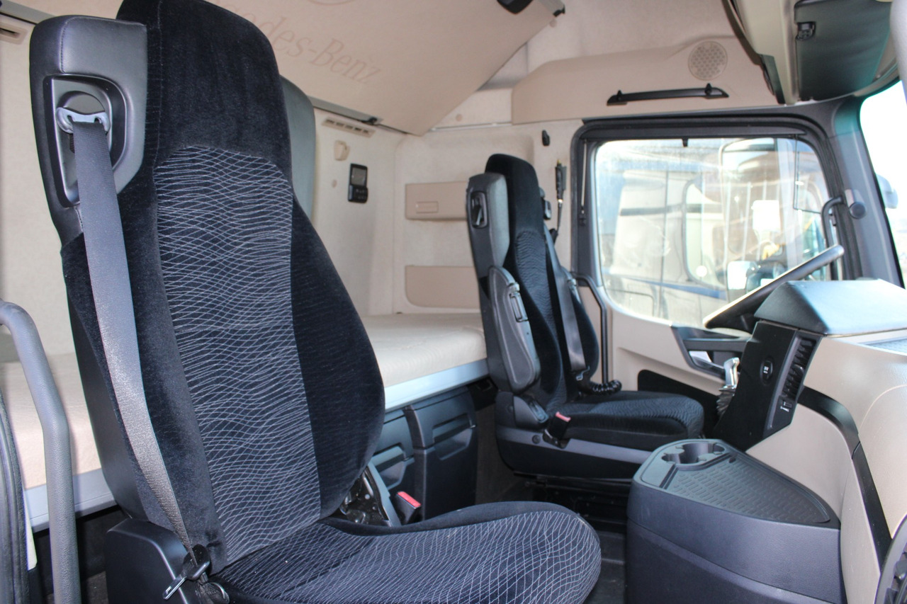 Cabine voor Vrachtwagen CABINA MERCEDES ACTROS MP4 STREAMSPACE 2.5: afbeelding 7