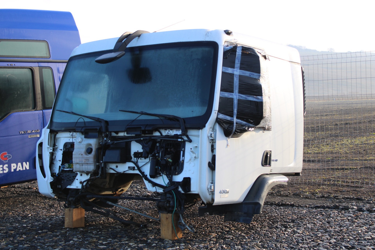 CABINA RENAULT PREMIUM SLEEPER CAB L2H1 - Cabine voor Vrachtwagen: afbeelding 2 CABINA RENAULT PREMIUM SLEEPER CAB L2H1 - Cabine voor Vrachtwagen: afbeelding 2