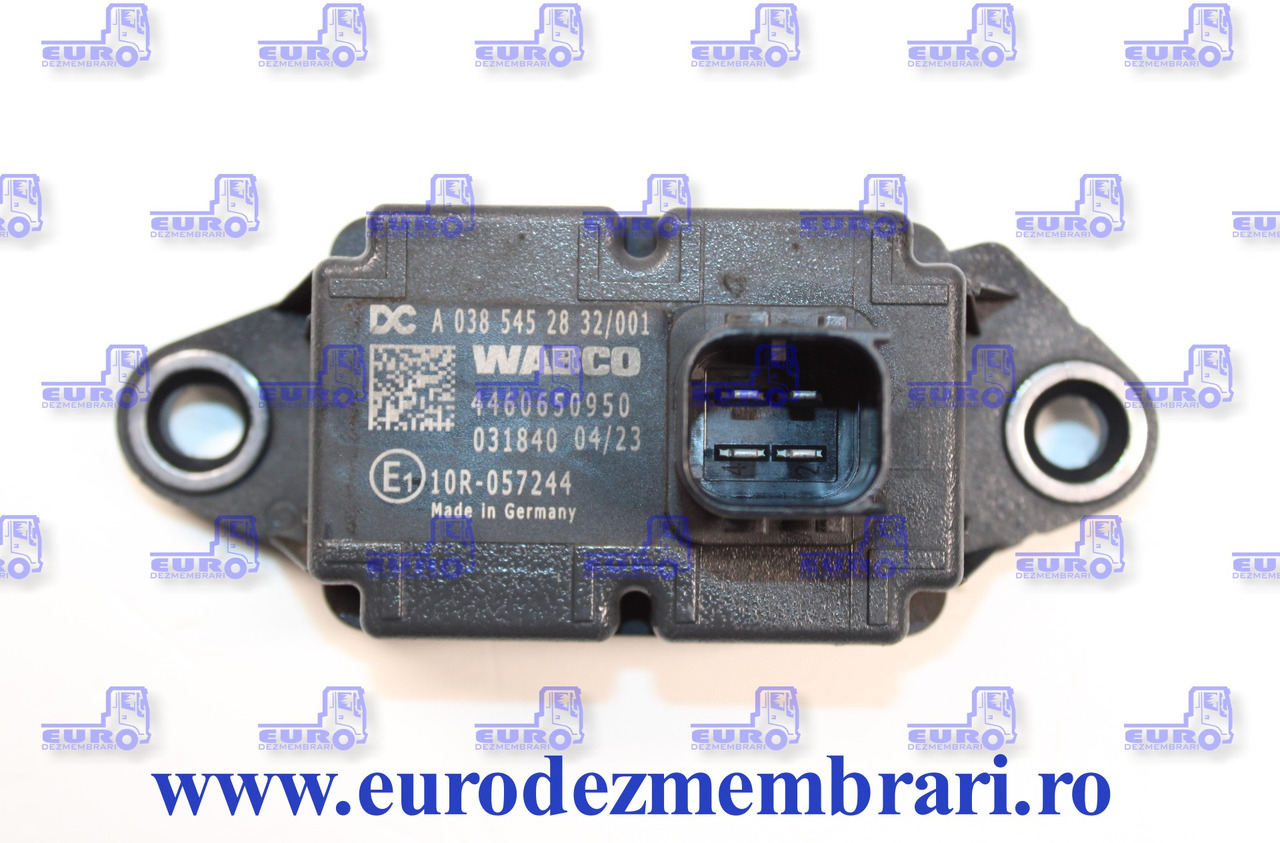 CALCULATOR ESP MERCEDES ACTROS MP4 A0385452832 A0385451232 - ECU voor Vrachtwagen: afbeelding 1 CALCULATOR ESP MERCEDES ACTROS MP4 A0385452832 A0385451232 - ECU voor Vrachtwagen: afbeelding 1