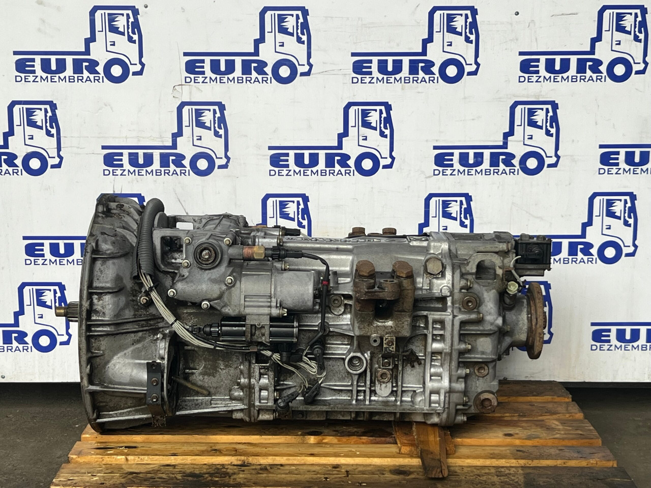 CUTIE DE VITEZE G211-16 FARA RETARDER MERCEDES ACTROS MP1 - Versnellingsbak voor Vrachtwagen: afbeelding 1 CUTIE DE VITEZE G211-16 FARA RETARDER MERCEDES ACTROS MP1 - Versnellingsbak voor Vrachtwagen: afbeelding 1