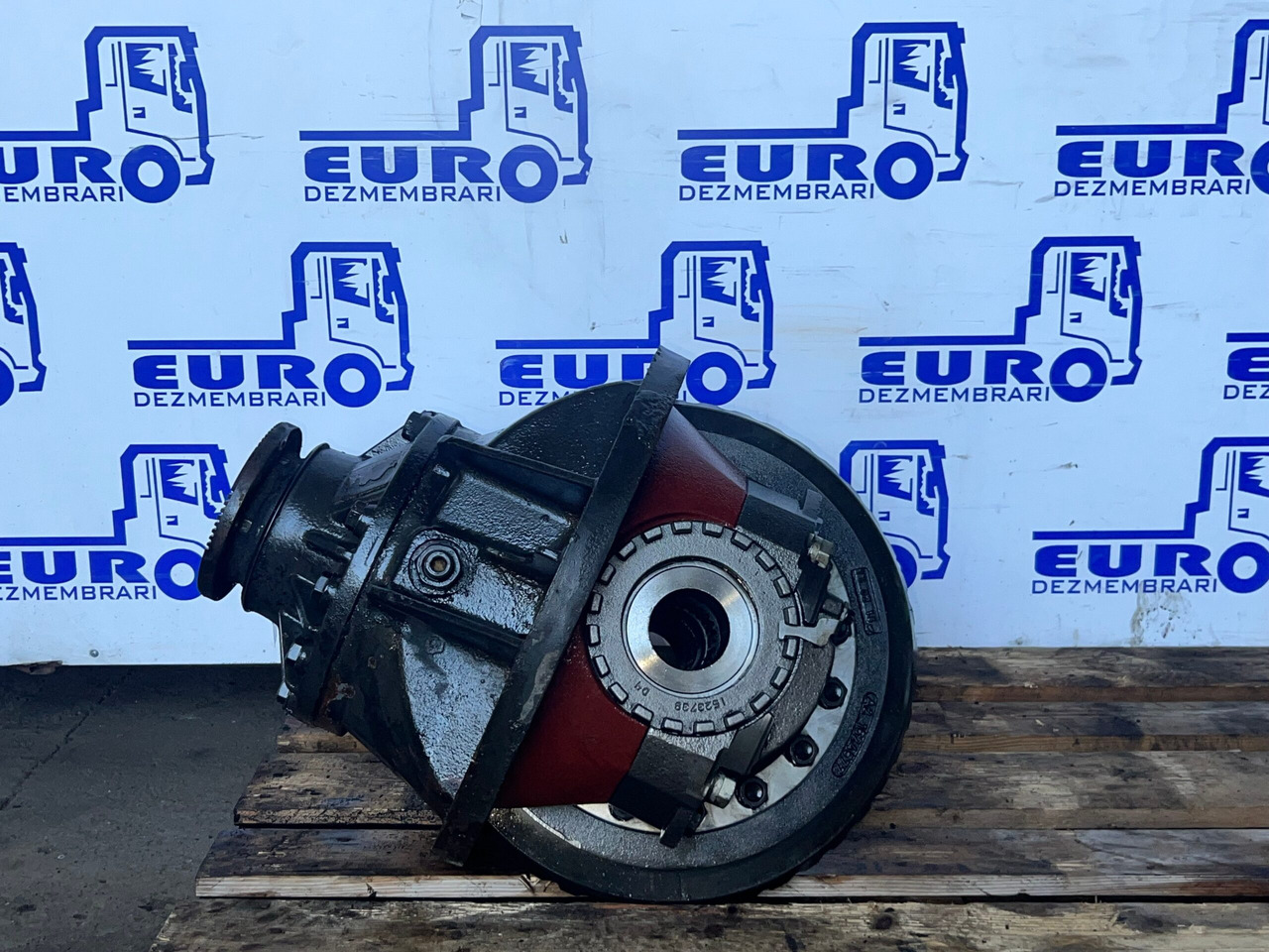 DIFERENTIAL VOLVO RSS1356 EV91 R-2,50 85013178, 20531043 - Differentieel voor Vrachtwagen: afbeelding 1 DIFERENTIAL VOLVO RSS1356 EV91 R-2,50 85013178, 20531043 - Differentieel voor Vrachtwagen: afbeelding 1