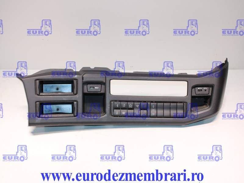 ELEMENT BORD SCANIA SUPER 2886456, 2322651, 2084604, 2258466, 2184906 - Cabine en interieur voor Vrachtwagen: afbeelding 1 ELEMENT BORD SCANIA SUPER 2886456, 2322651, 2084604, 2258466, 2184906 - Cabine en interieur voor Vrachtwagen: afbeelding 1