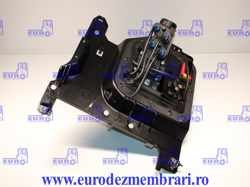 POD PEDALIER + SUPAPA PEDALIER SCANIA SUPER 2055137, 2509523, 2008406, 2971800 - Pedaal voor Vrachtwagen: afbeelding 2 POD PEDALIER + SUPAPA PEDALIER SCANIA SUPER 2055137, 2509523, 2008406, 2971800 - Pedaal voor Vrachtwagen: afbeelding 2