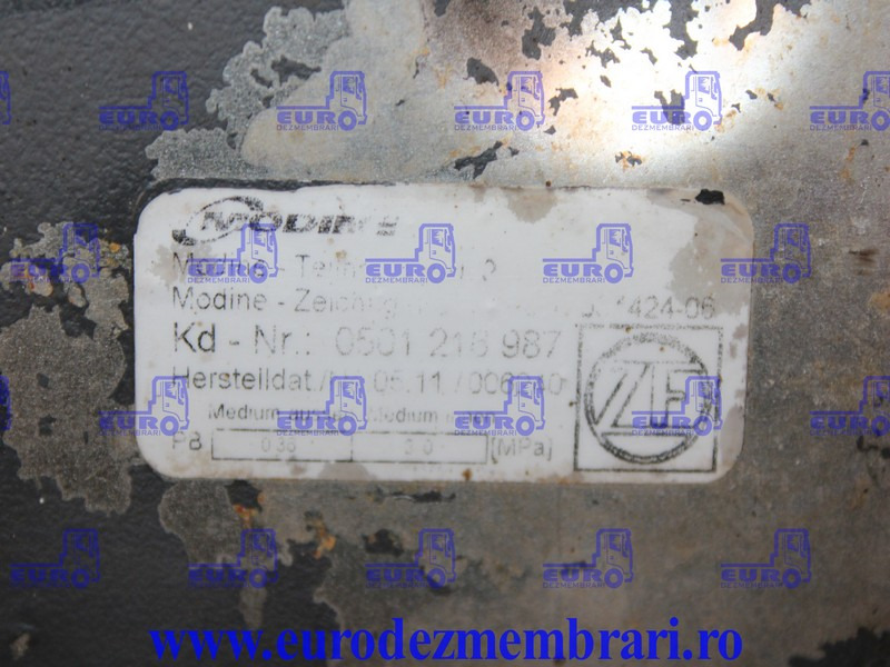 RADIATOR ULEI INTARDER IVECO 42575371, 0501216987 - Oliekoeler voor Vrachtwagen: afbeelding 2 RADIATOR ULEI INTARDER IVECO 42575371, 0501216987 - Oliekoeler voor Vrachtwagen: afbeelding 2