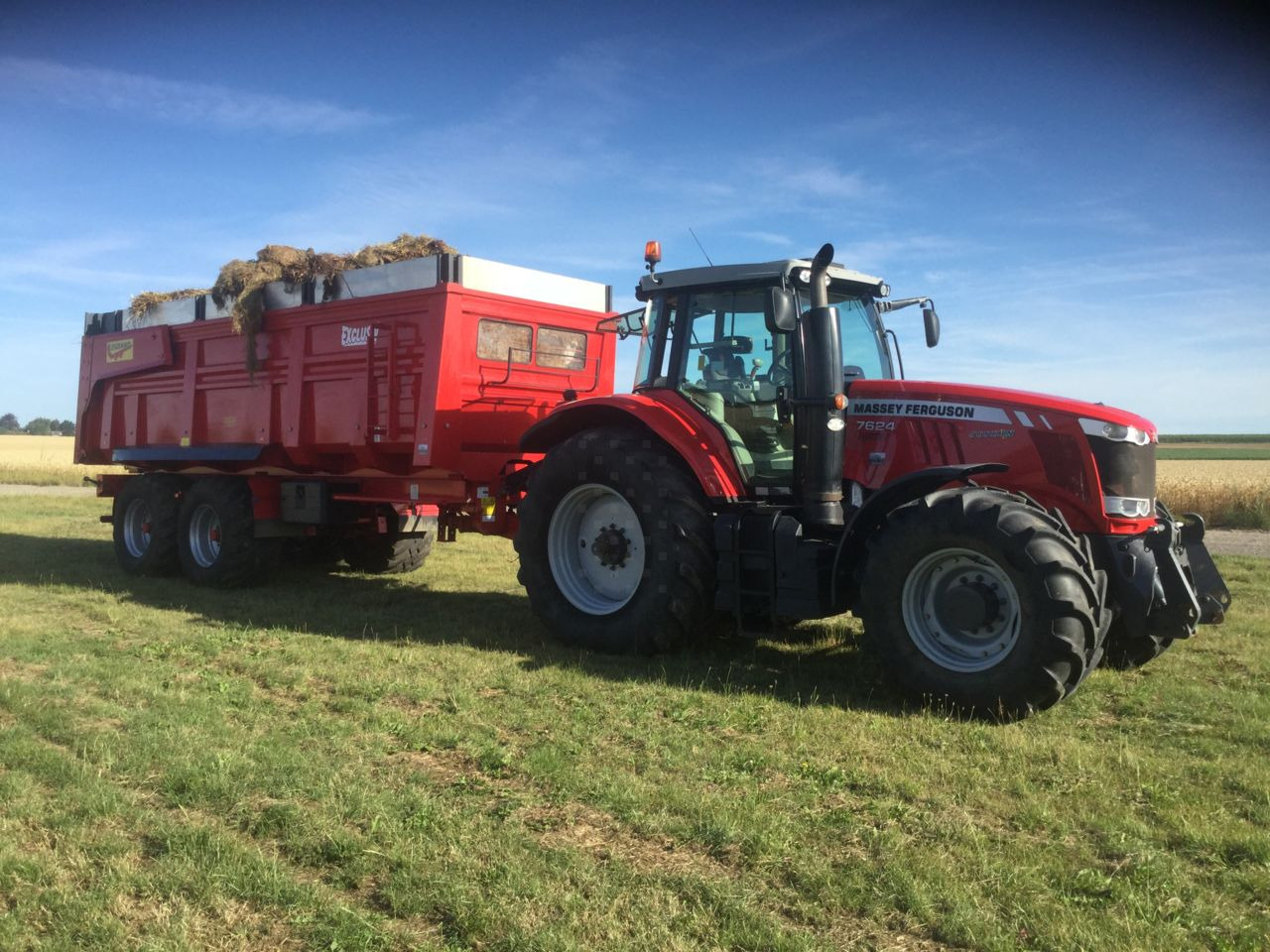 Massey Ferguson 7624 DYNA VT - Tractor: afbeelding 2 Massey Ferguson 7624 DYNA VT - Tractor: afbeelding 2
