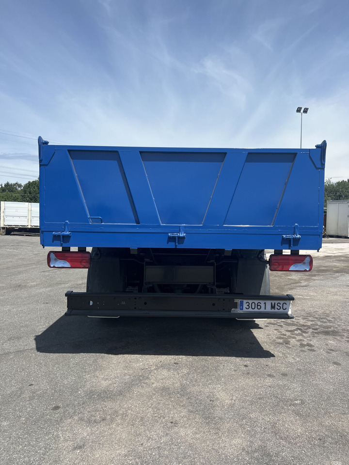 Kipper vrachtwagen, Kraanwagen CAMION GRUA Y BASCULANTE MAN 26320: afbeelding 9
