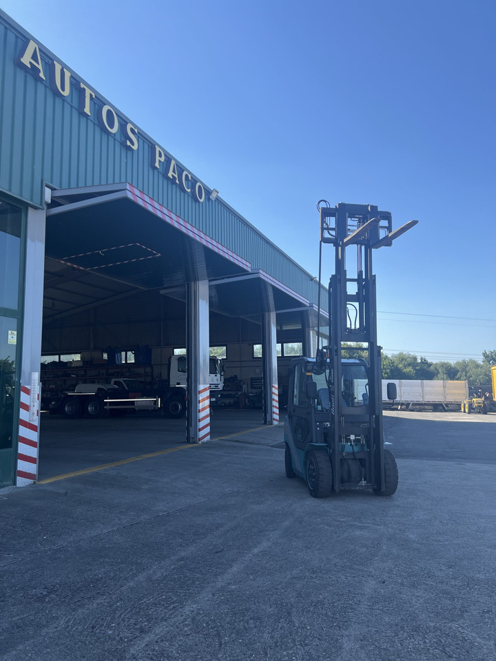 CARRETILLA TRIPLE MASTIL BAOLI - Diesel heftruck: afbeelding 1 CARRETILLA TRIPLE MASTIL BAOLI - Diesel heftruck: afbeelding 1