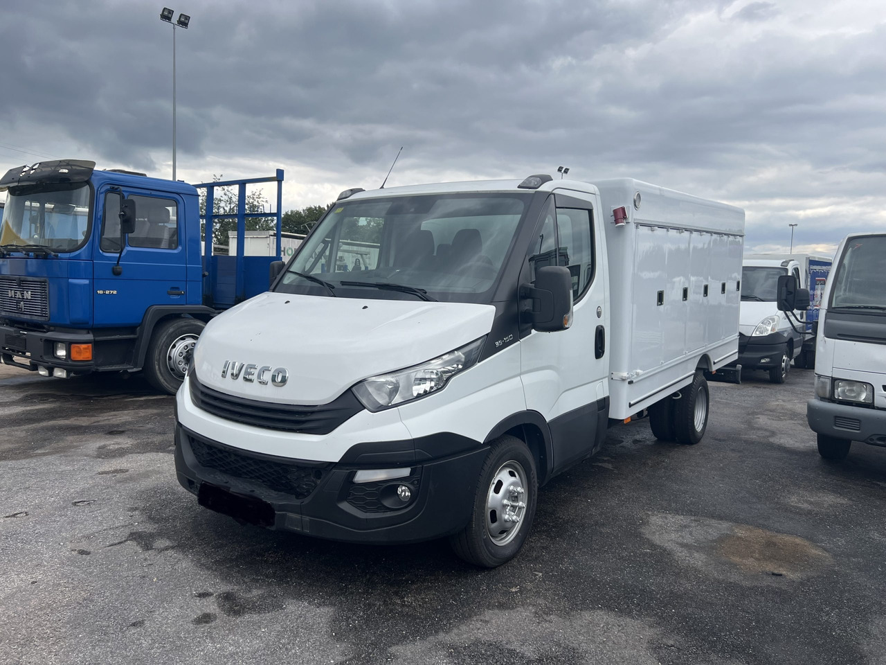 FUROGON HELADERO CON PLACAS MERCEDES Y IVECO - Koelwagen: afbeelding 1 FUROGON HELADERO CON PLACAS MERCEDES Y IVECO - Koelwagen: afbeelding 1