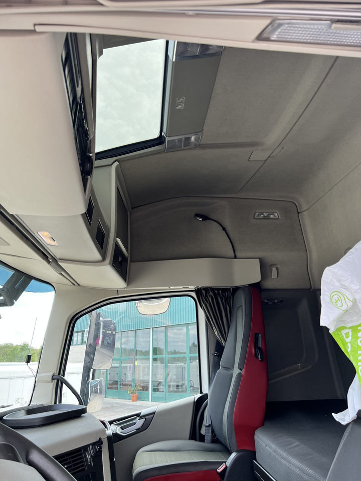 Camion Volvo 540 en chasis con retarder - Chassis vrachtwagen: afbeelding 5 Camion Volvo 540 en chasis con retarder - Chassis vrachtwagen: afbeelding 5