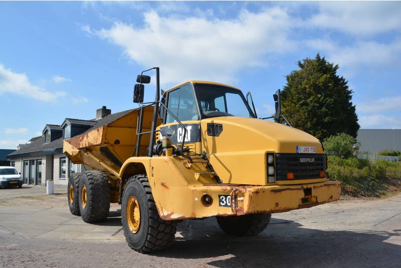 Cat 735 - Kiepwagen met knikbesturing: afbeelding 3 Cat 735 - Kiepwagen met knikbesturing: afbeelding 3