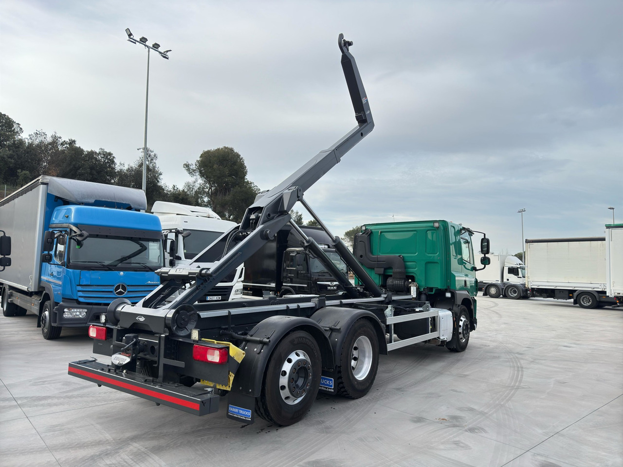 DAF CF450 6x2 E6 (Multilift) - Haakarmsysteem vrachtwagen: afbeelding 3 DAF CF450 6x2 E6 (Multilift) - Haakarmsysteem vrachtwagen: afbeelding 3