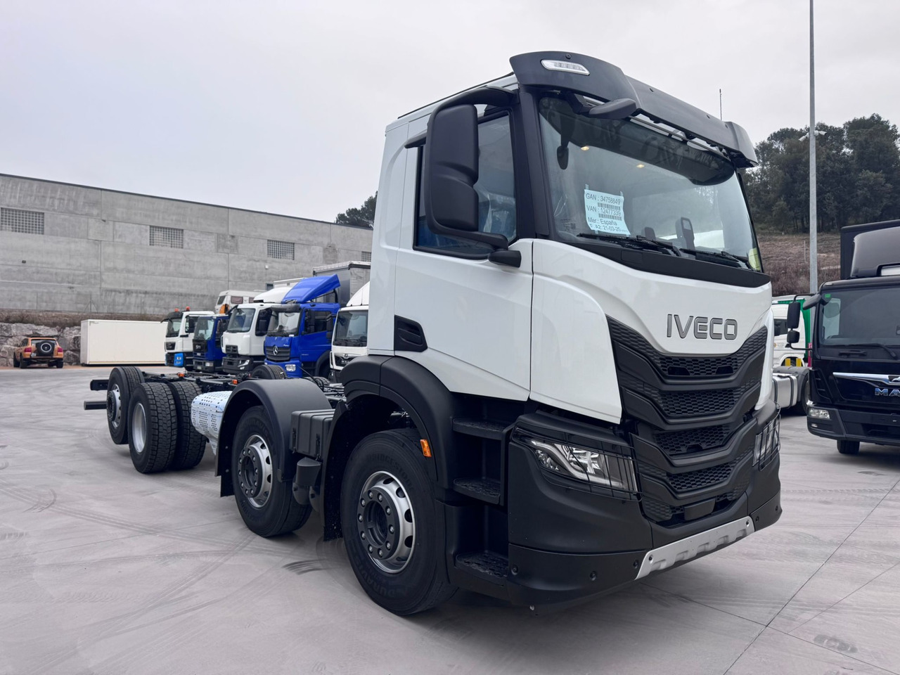 IVECO AD350X50 YPS ON X-Way E6 (Chassis) - Chassis vrachtwagen: afbeelding 2 IVECO AD350X50 YPS ON X-Way E6 (Chassis) - Chassis vrachtwagen: afbeelding 2