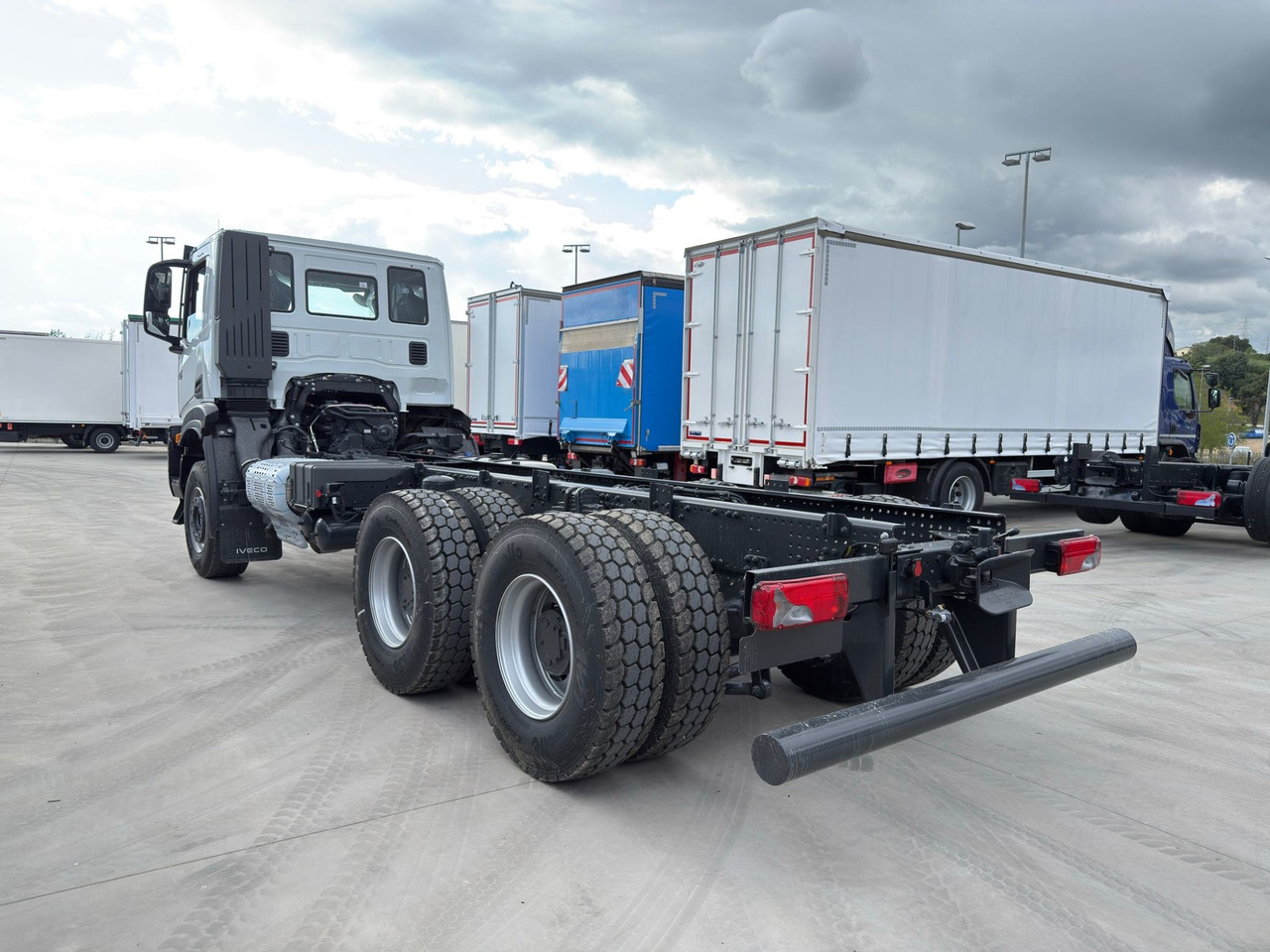 IVECO AD380T46 6x4 E6 (Chassis) - Chassis vrachtwagen: afbeelding 5 IVECO AD380T46 6x4 E6 (Chassis) - Chassis vrachtwagen: afbeelding 5