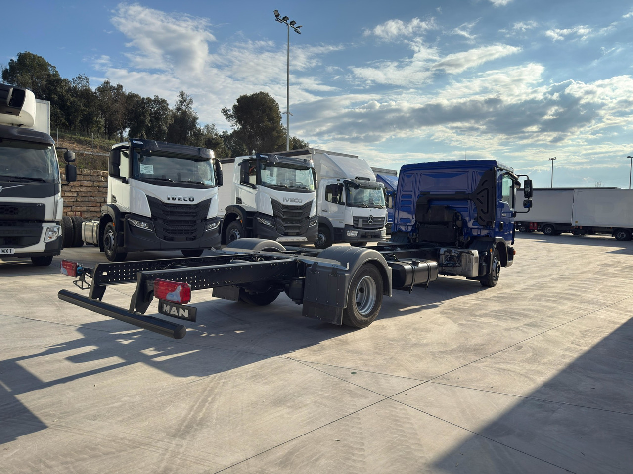 MAN 12.190 BL TGL E6 (Chassis) - Chassis vrachtwagen: afbeelding 4 MAN 12.190 BL TGL E6 (Chassis) - Chassis vrachtwagen: afbeelding 4