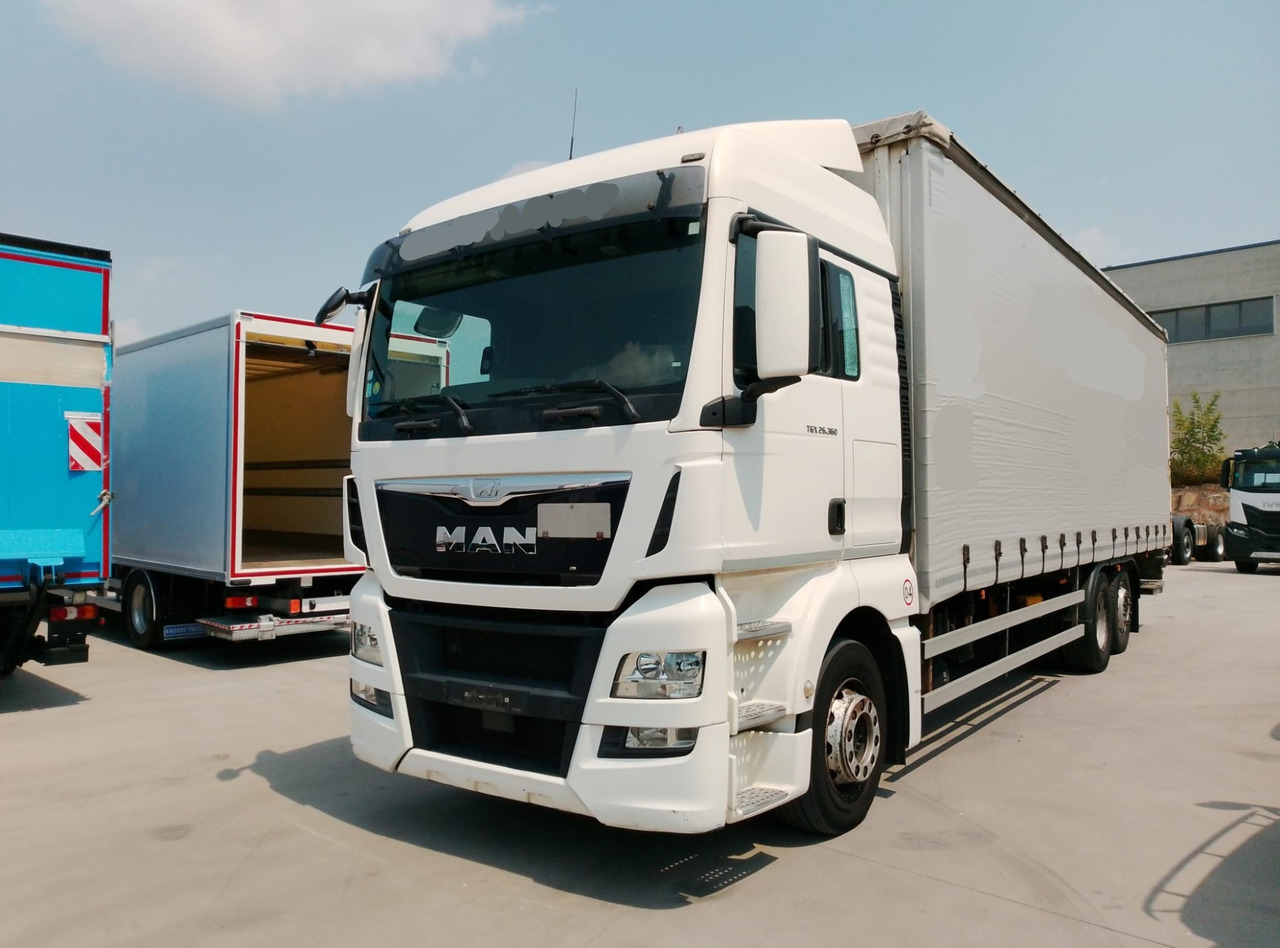 MAN 26.360 L TGX E6 (Tauliner) - Schuifzeilen vrachtwagen: afbeelding 1 MAN 26.360 L TGX E6 (Tauliner) - Schuifzeilen vrachtwagen: afbeelding 1