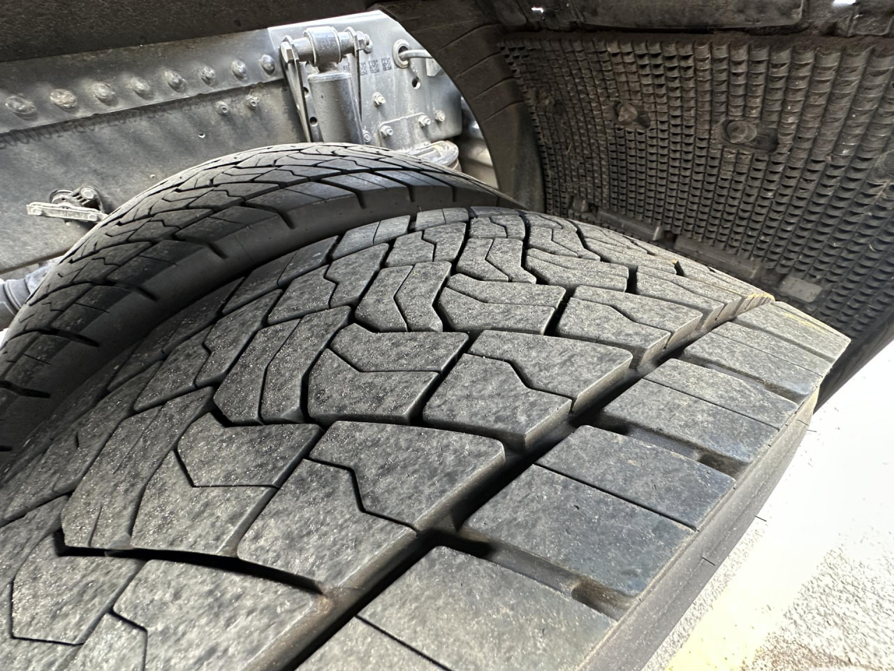 SCANIA R 460 A4x2NB - Trekker: afbeelding 2 SCANIA R 460 A4x2NB - Trekker: afbeelding 2