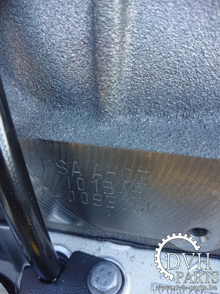 AH03 - DW10FU AH03 - DW10FU - Motor voor Gesloten bestelwagen: afbeelding 4 AH03 - DW10FU AH03 - DW10FU - Motor voor Gesloten bestelwagen: afbeelding 4