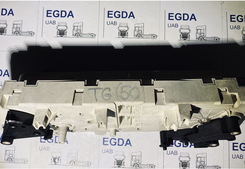 MAN BEHR - Instrumentenpaneel: afbeelding 3 MAN BEHR - Instrumentenpaneel: afbeelding 3