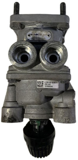 Mercedes-Benz 1824 - Klep: afbeelding 2 Mercedes-Benz 1824 - Klep: afbeelding 2