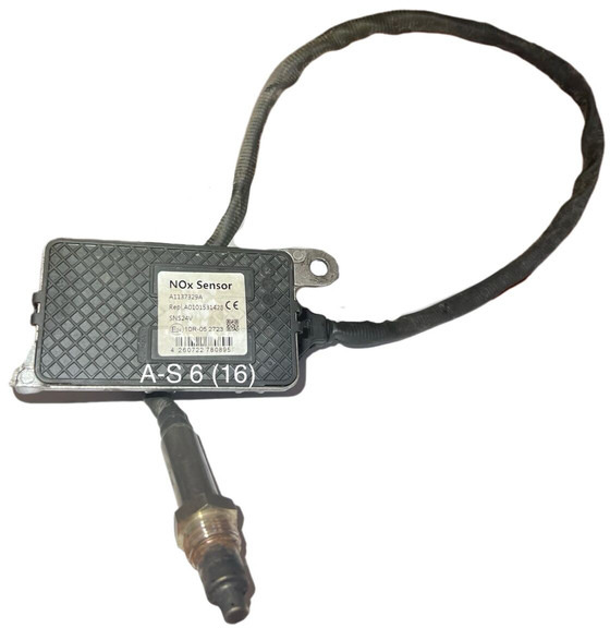 Mercedes-Benz NOX - Sensor: afbeelding 1 Mercedes-Benz NOX - Sensor: afbeelding 1