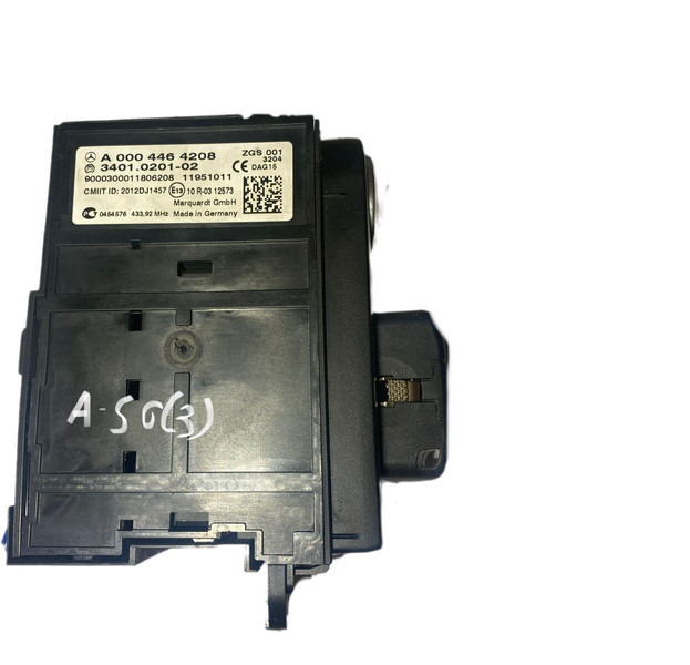 Mercedes-Benz  - Onderdelen: afbeelding 2 Mercedes-Benz  - Onderdelen: afbeelding 2